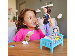 Barbie. Lalka Skipper jako opiekunka