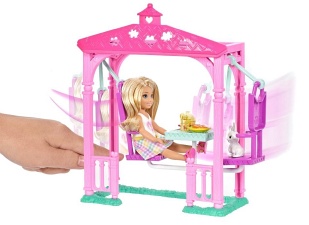 Barbie. Chelsea - piknik w altance